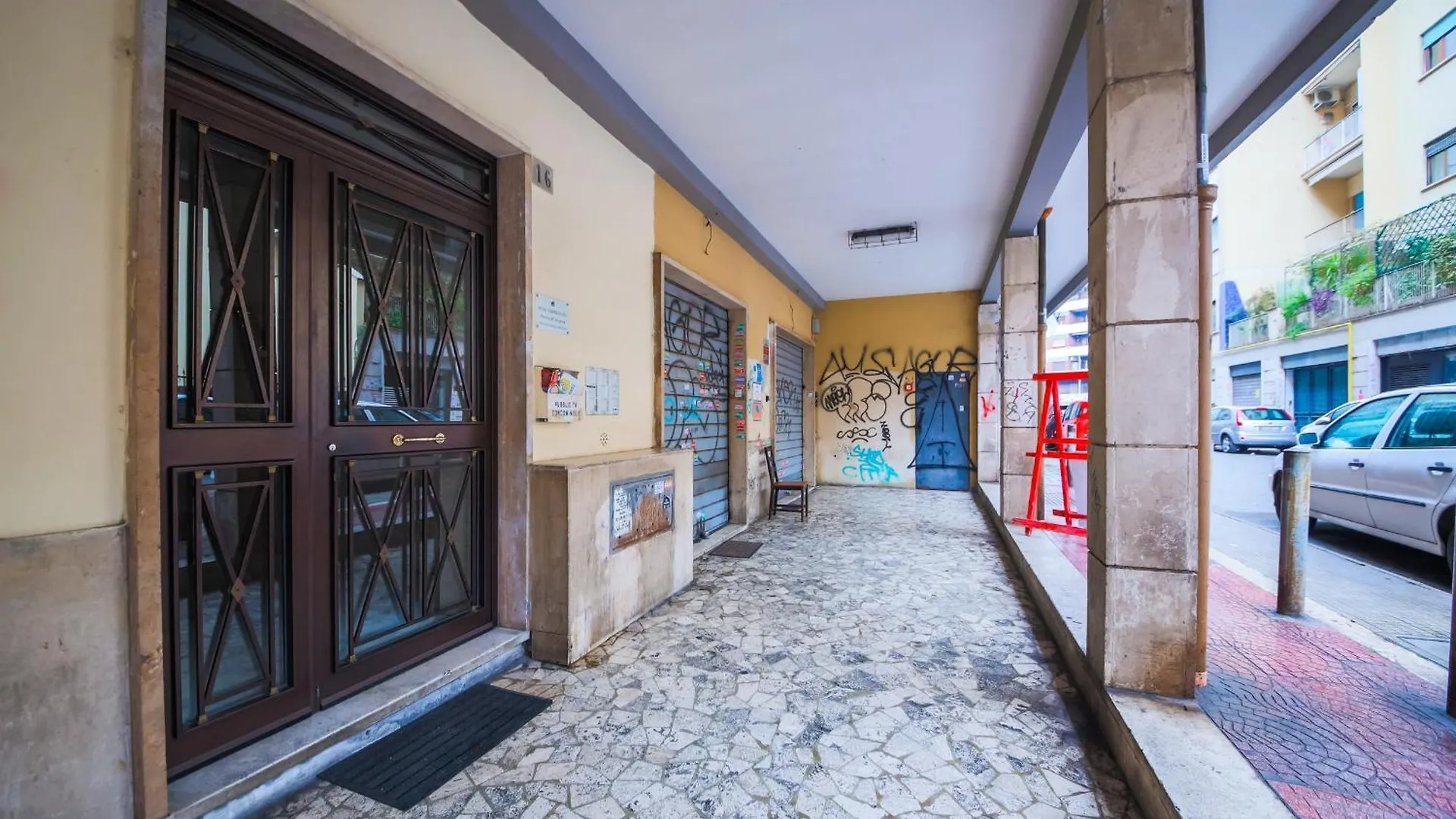 Metrofront-Apartment Roma Rome